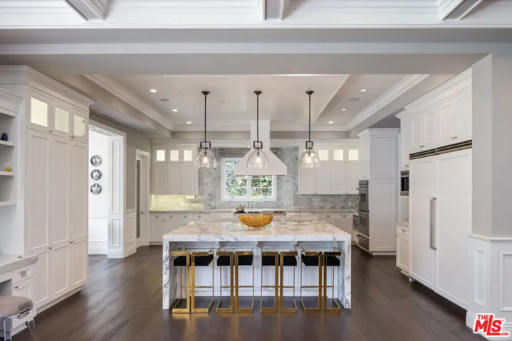 1495 Capri Drive, Pacific Palisades, California 90272