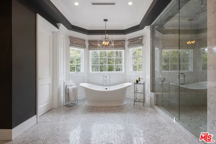 1495 Capri Drive, Pacific Palisades, California 90272