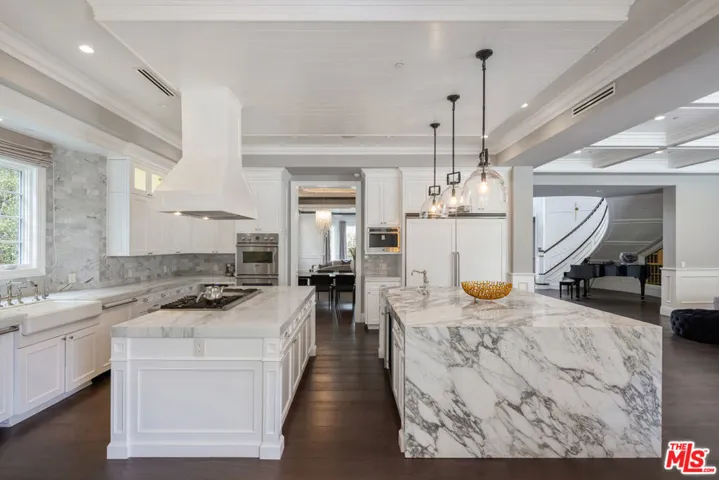 1495 Capri Drive, Pacific Palisades, California 90272