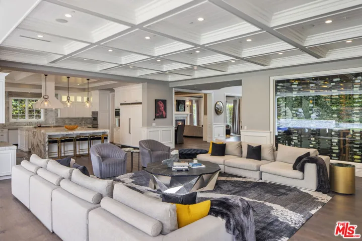1495 Capri Drive, Pacific Palisades, California 90272