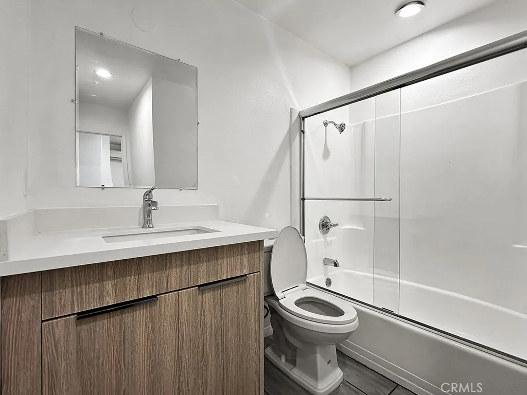 1144 Stanley Avenue, Long Beach, California 90804 home-pic-40