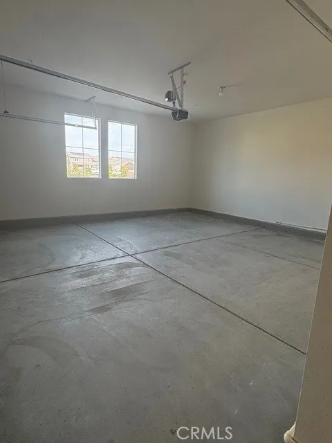 30313 Marshall Lane, Menifee, California 92584 home-pic-3
