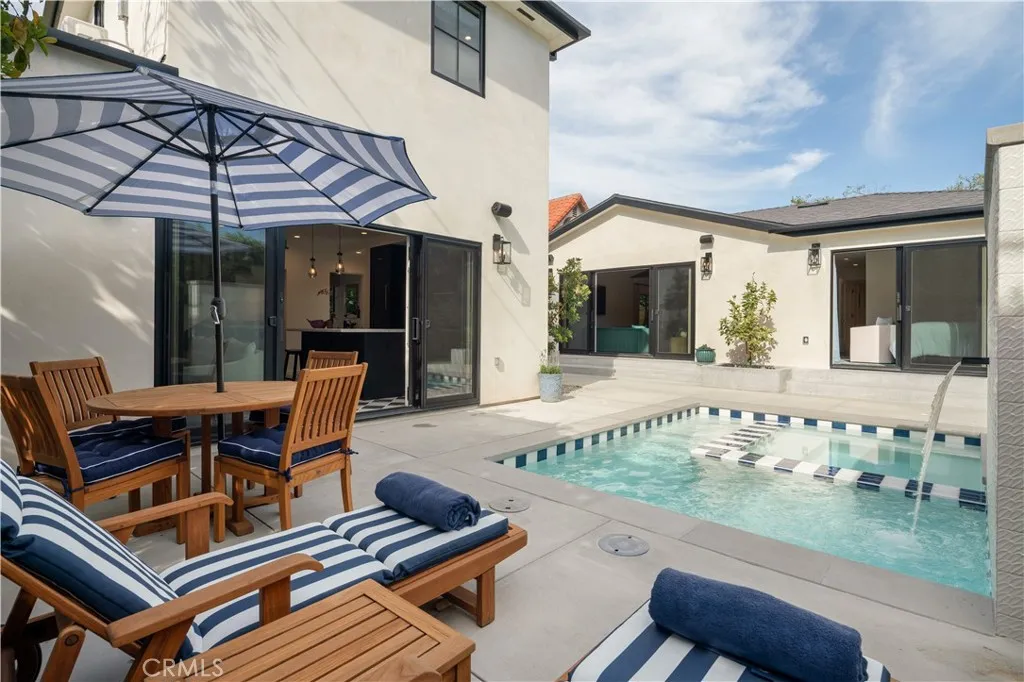 133 N La Jolla Avenue, Los Angeles, California 90048 home-pic-17