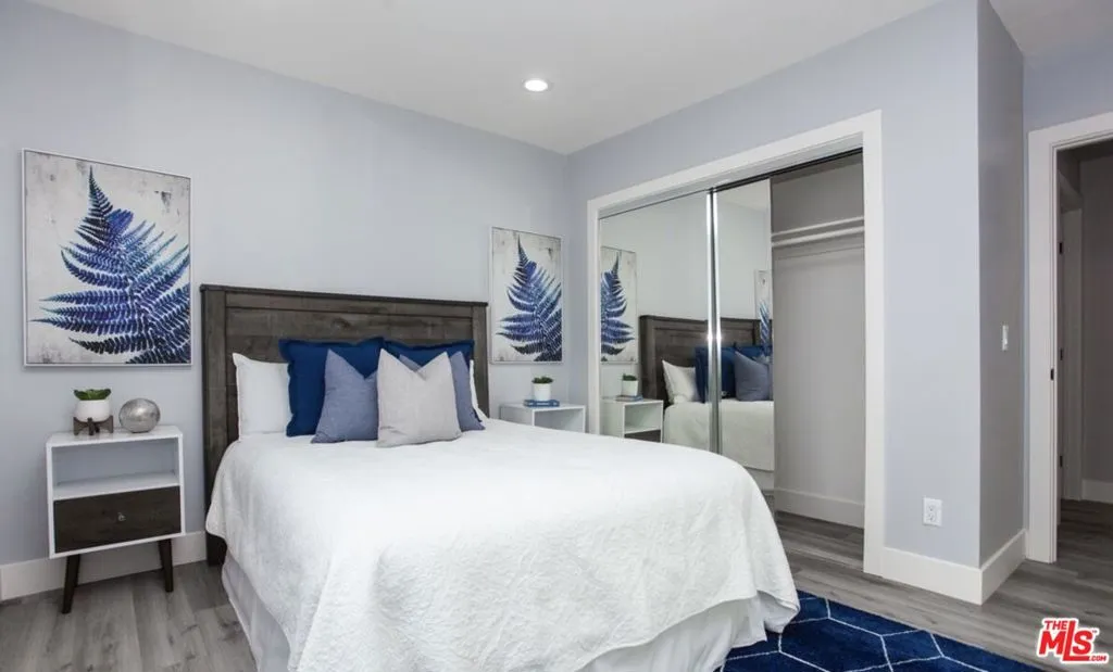 433 S Wilton Place, Los Angeles, California 90020 home-pic-7