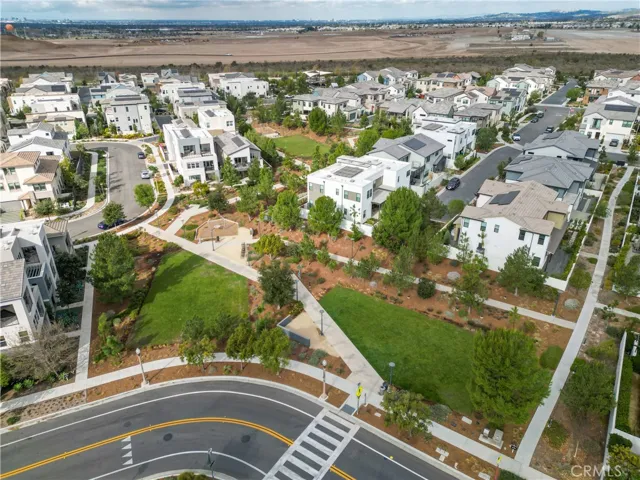 115 Rondo, Irvine, California 92618