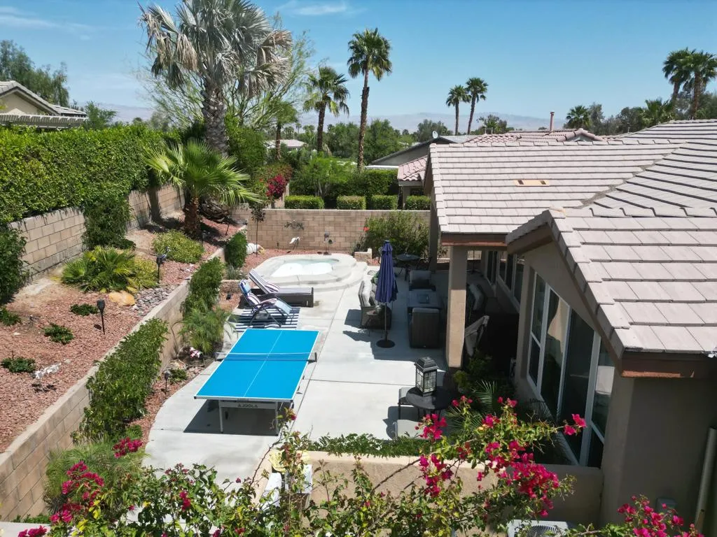 81172 Victoria Lane, La Quinta, California 92253 home-pic-24