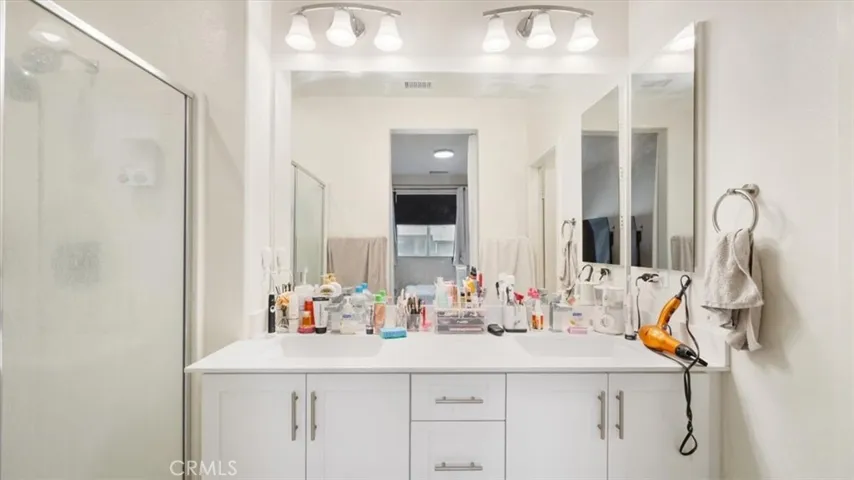 11779 Carriage Lane, Whittier, California 90601