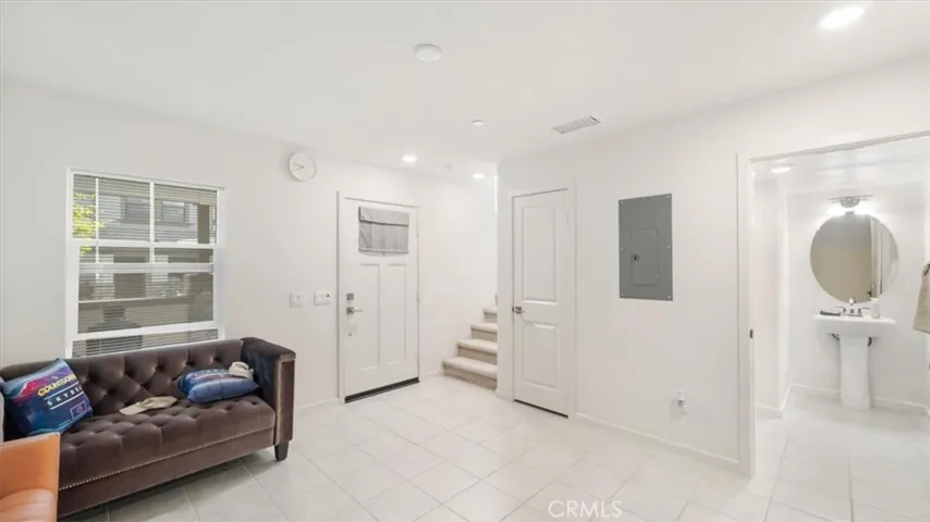 11779 Carriage Lane, Whittier, California 90601