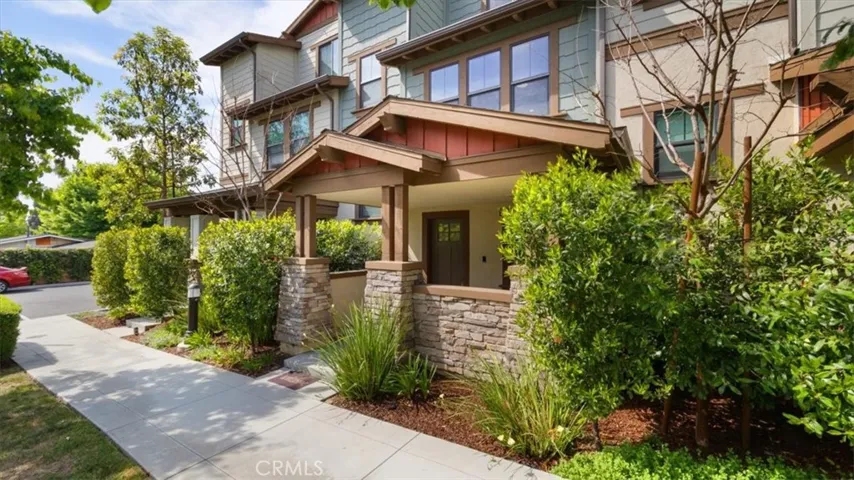 11779 Carriage Lane, Whittier, California 90601