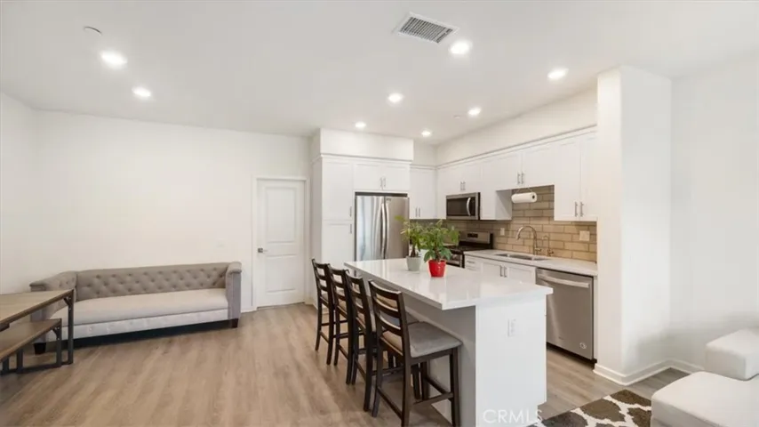 11779 Carriage Lane, Whittier, California 90601