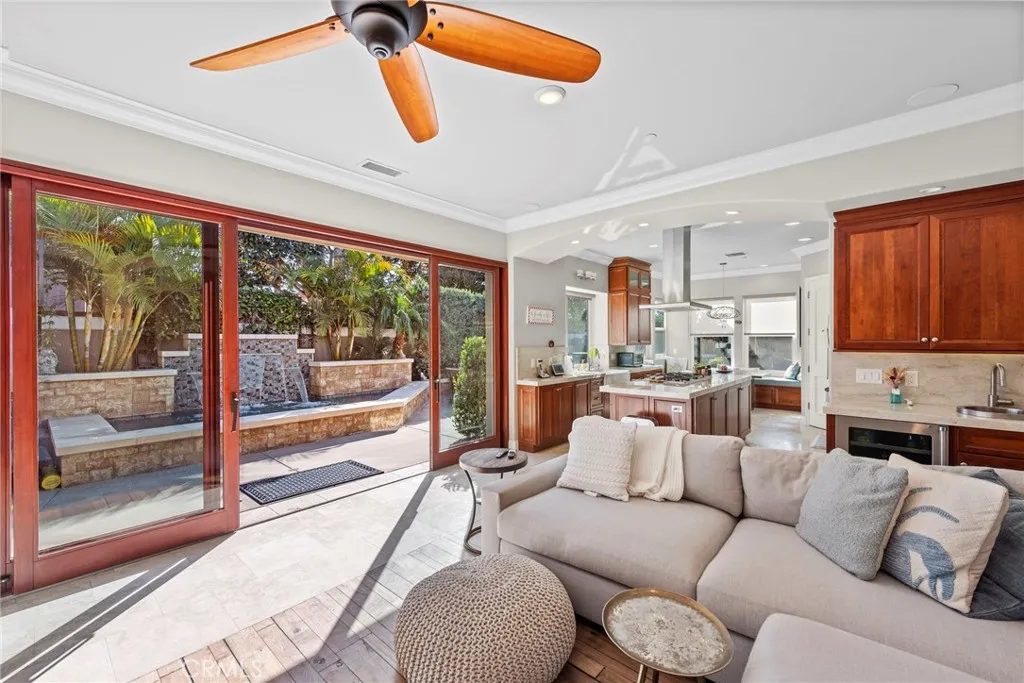 203 Calle Potro, San Clemente, California 92672 home-pic-14