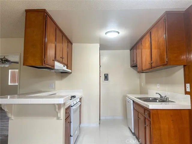 1776 W Glencrest Avenue, Anaheim, California 92801