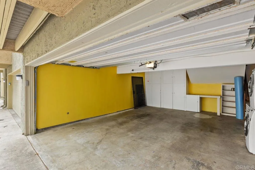 3330 Caminito Eastbluff 150, La Jolla, California 92037 home-pic-32