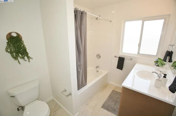 2026 Marina Ct, San Leandro, California 94577