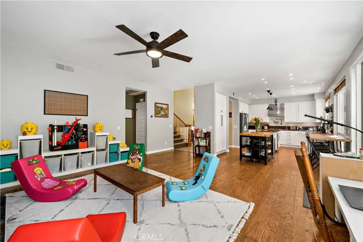 1243 Salerno Court, Oceanside, California 92056