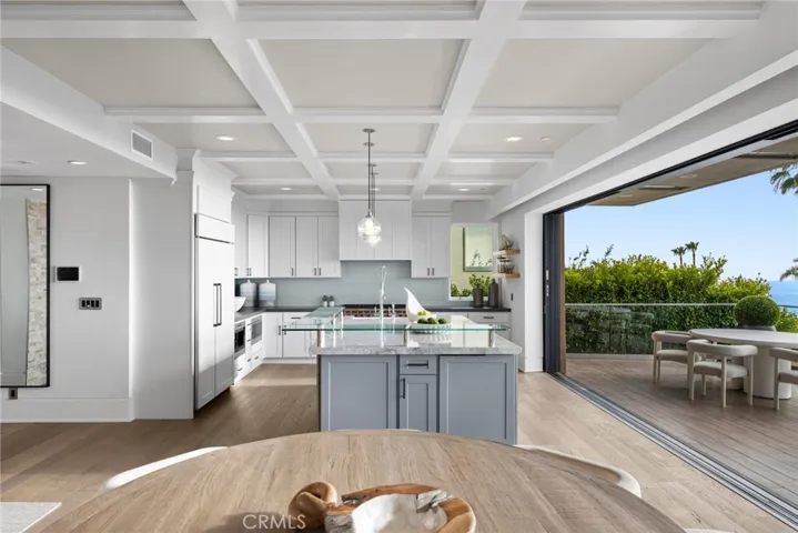 Your dream of sharing a home of this caliber with the people you love can come true at this extraordinary Laguna Beach residence.
