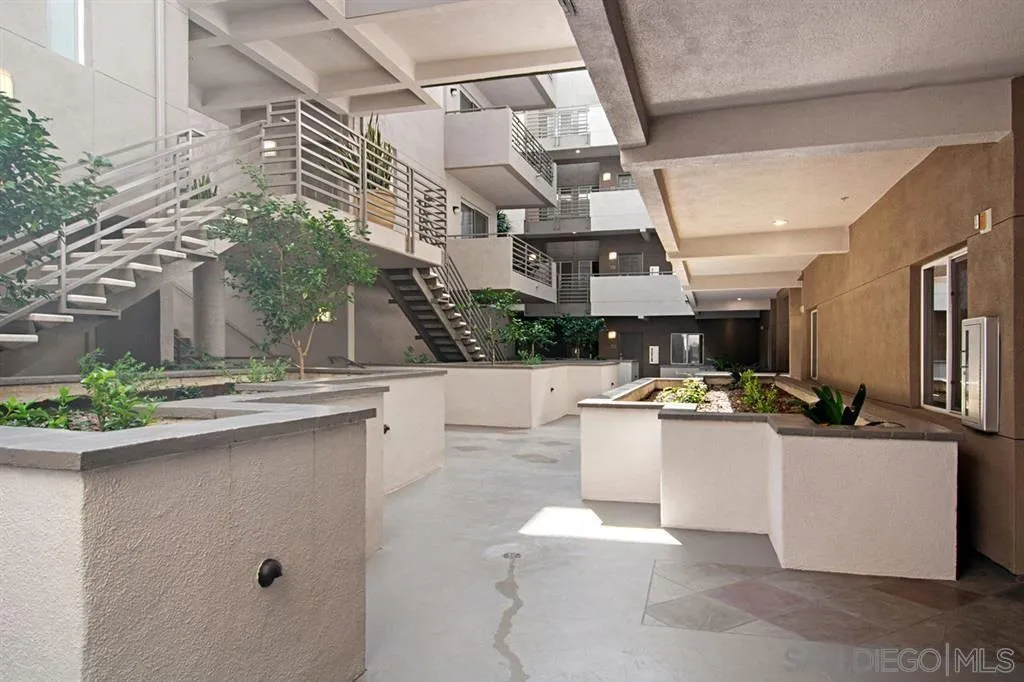 1643 6th Ave 112, San Diego, California 92101 home-pic-5