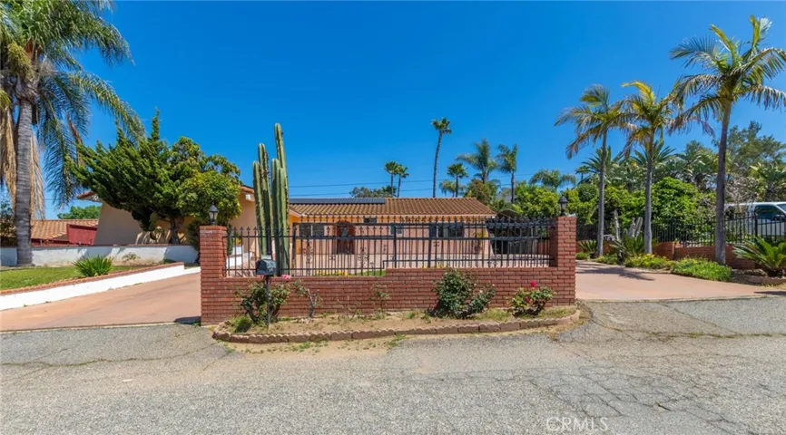 1153 Rancho Ryan Road, Fallbrook, California 92028
