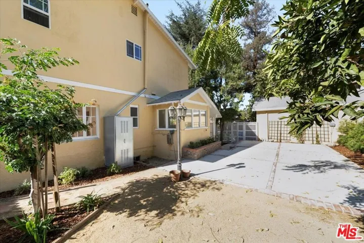 2318 Edgewater Terrace, Los Angeles, California 90039