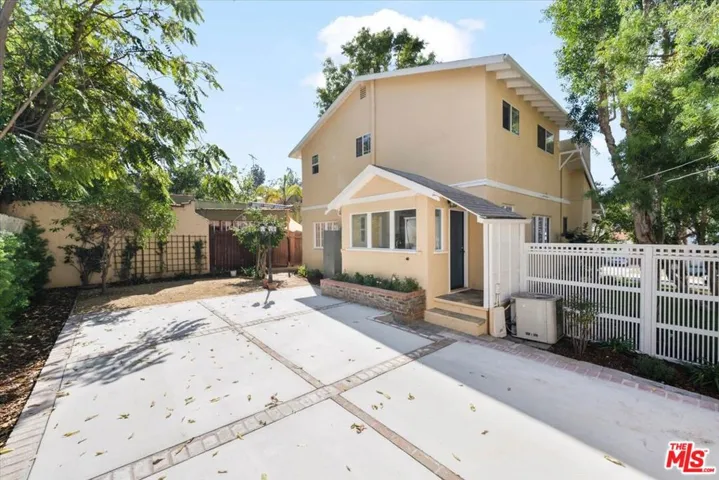 2318 Edgewater Terrace, Los Angeles, California 90039