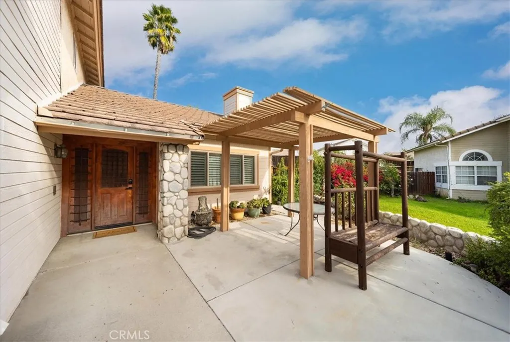 22956 Akwo Circle, Wildomar, California 92595 home-pic-4
