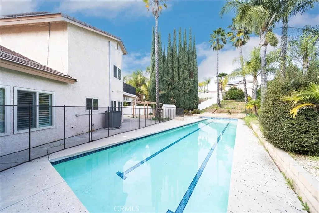 22956 Akwo Circle, Wildomar, California 92595 home-pic-31