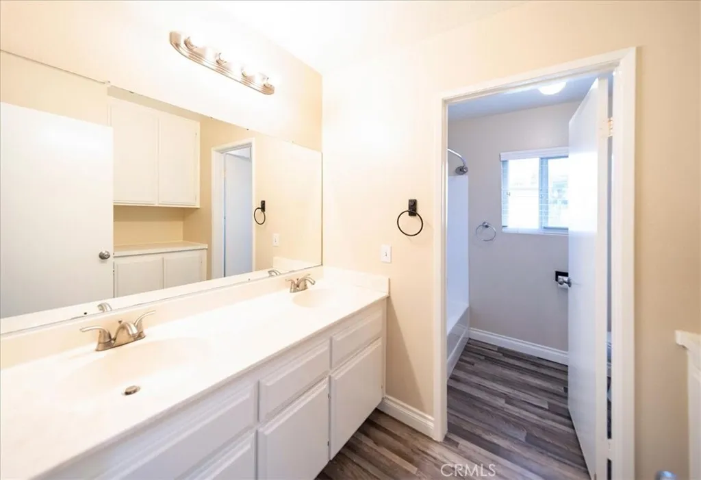 22956 Akwo Circle, Wildomar, California 92595 home-pic-16