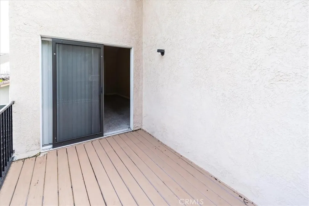 22956 Akwo Circle, Wildomar, California 92595 home-pic-26