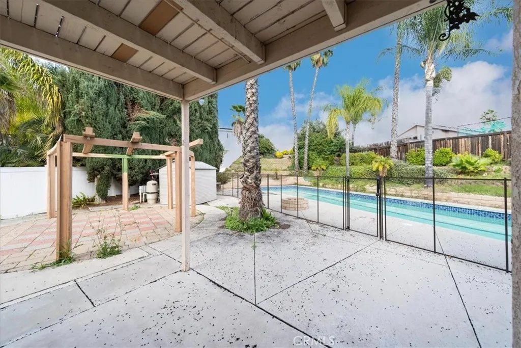 22956 Akwo Circle, Wildomar, California 92595 home-pic-28