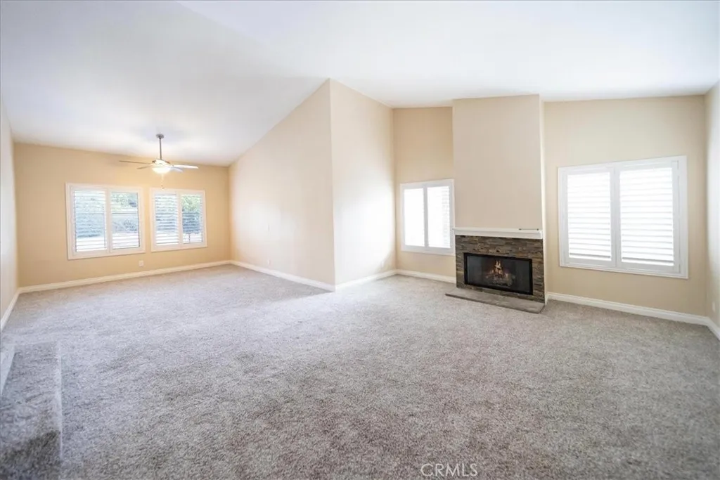 22956 Akwo Circle, Wildomar, California 92595 home-pic-5