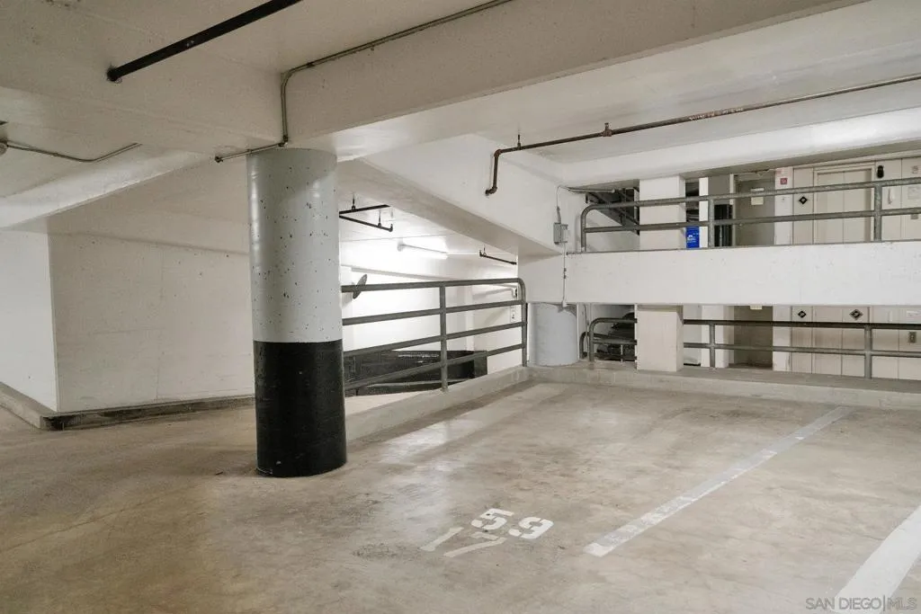 1551 4th Ave 508, San Diego, California 92101 home-pic-14