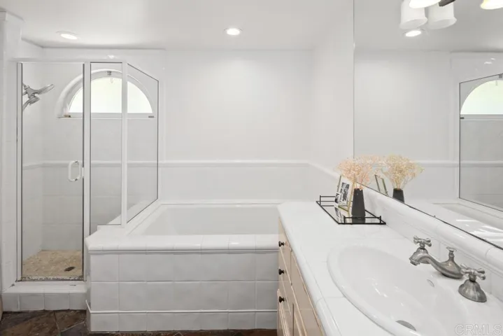 9801 Tamarack Lane, Escondido, California 92029