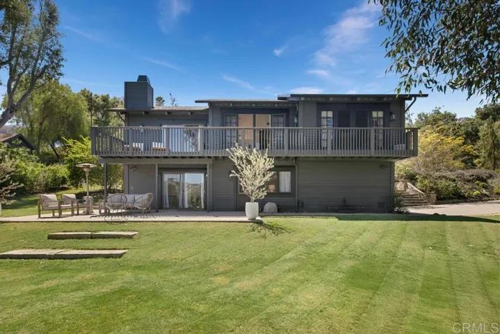 9801 Tamarack Lane, Escondido, California 92029