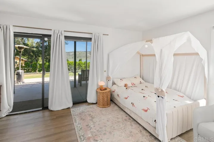 9801 Tamarack Lane, Escondido, California 92029