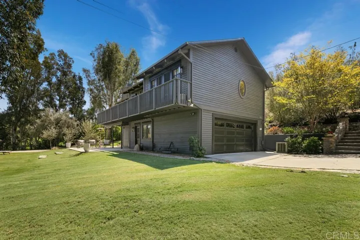 9801 Tamarack Lane, Escondido, California 92029