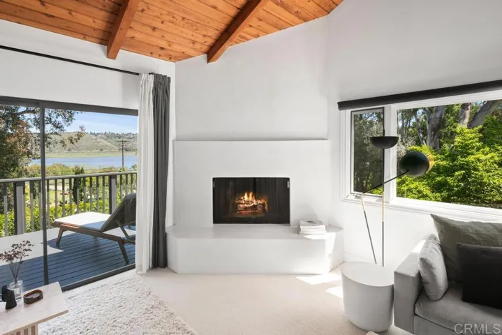 9801 Tamarack Lane, Escondido, California 92029