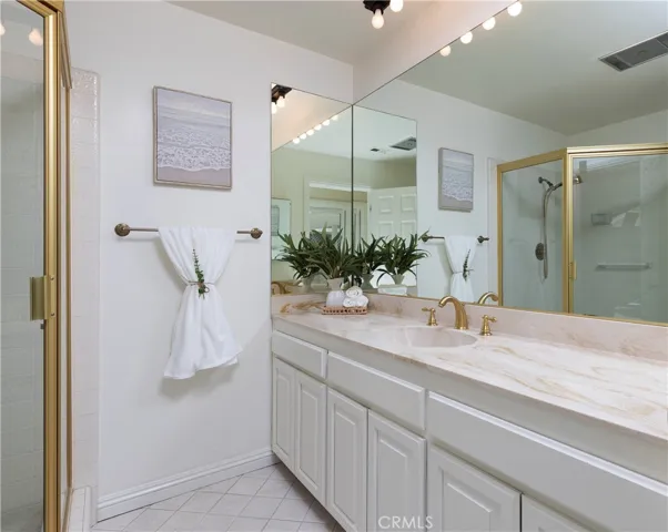 Upstairs Bathroom