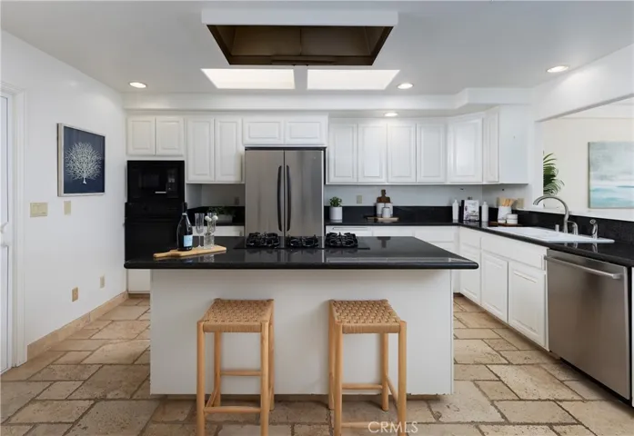 318 Avenida Costanso, San Clemente, California 92672