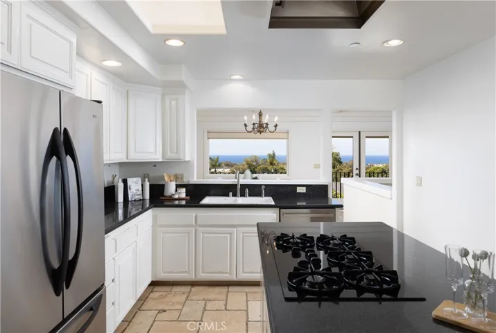 318 Avenida Costanso, San Clemente, California 92672