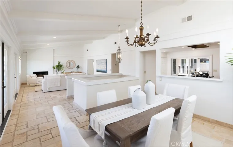 318 Avenida Costanso, San Clemente, California 92672