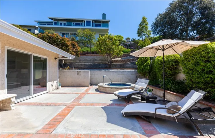 318 Avenida Costanso, San Clemente, California 92672