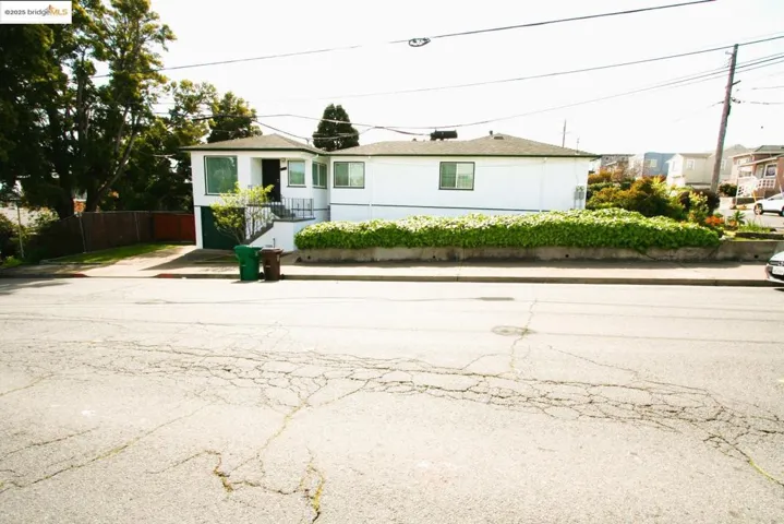 5312 Sacramento Ave, Richmond, California 94804 — photo 4