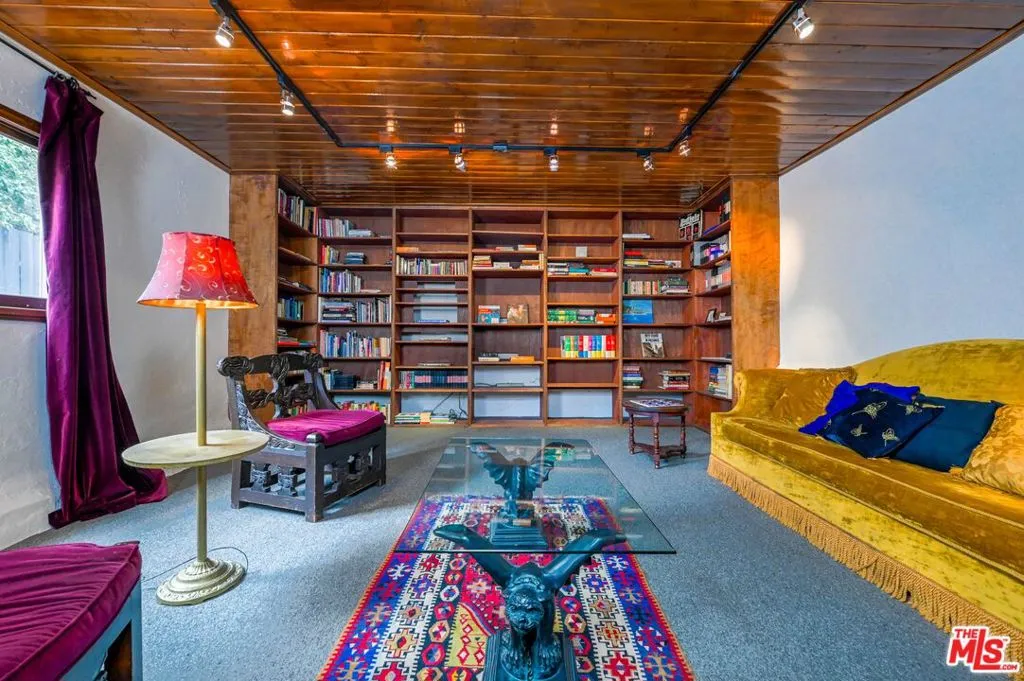 8410 Kirkwood Drive, Los Angeles, California 90046 home-pic-24