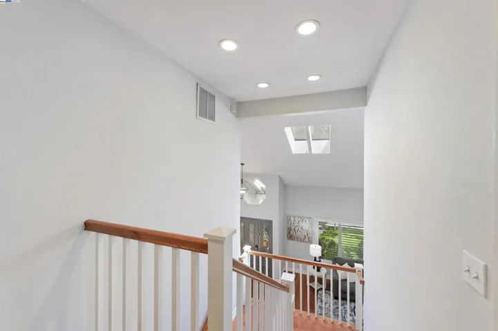 5011 Woodthrush Rd, Pleasanton, California 94566