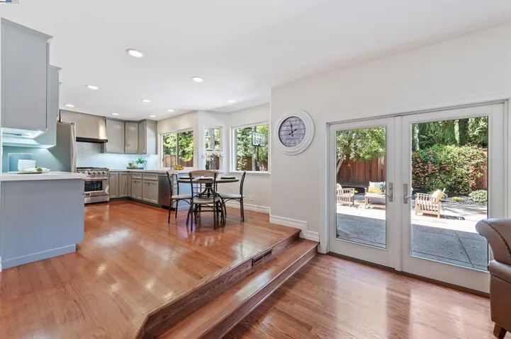 5011 Woodthrush Rd, Pleasanton, California 94566