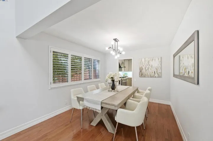 5011 Woodthrush Rd, Pleasanton, California 94566