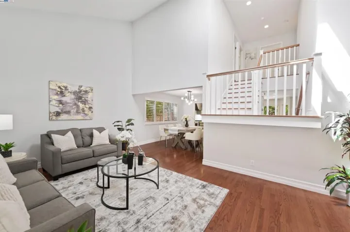 5011 Woodthrush Rd, Pleasanton, California 94566