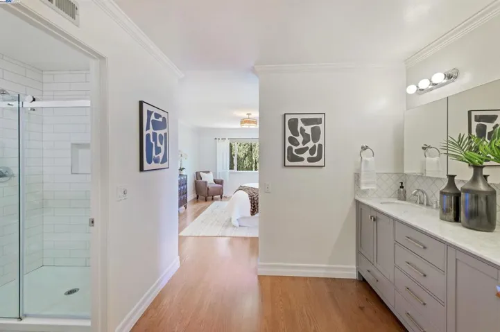 5011 Woodthrush Rd, Pleasanton, California 94566