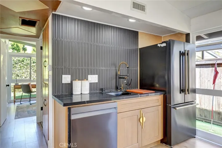 3119 Karen Avenue, Long Beach, California 90808