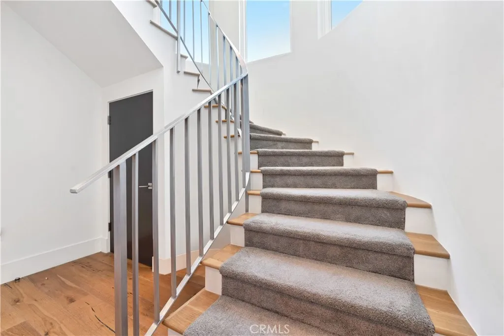 3548 1/2 Multiview Drive, Los Angeles, California 90068 home-pic-26